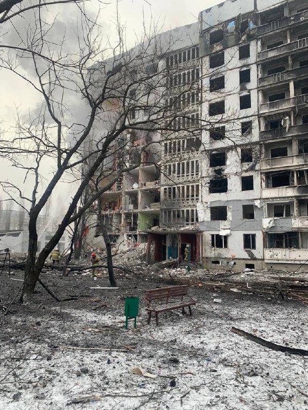 2 person killed, 28 wounded as result of missile strike at residential house in Kharkiv