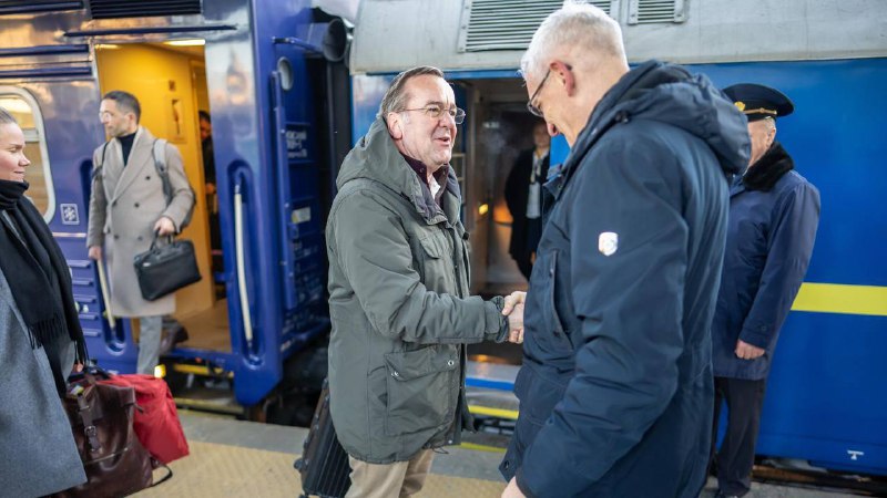 German Defense Minister Pistorius arrives in Kyiv for visit