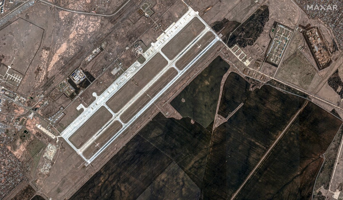 New satellite imagery (from this morning) of Russia's Engles Air Base, which was hit by Ukrainian drones a day earlier. Craters and destroyed buildings are visible.  Images 1-3 from March 21; Image 4 from Dec. 2024