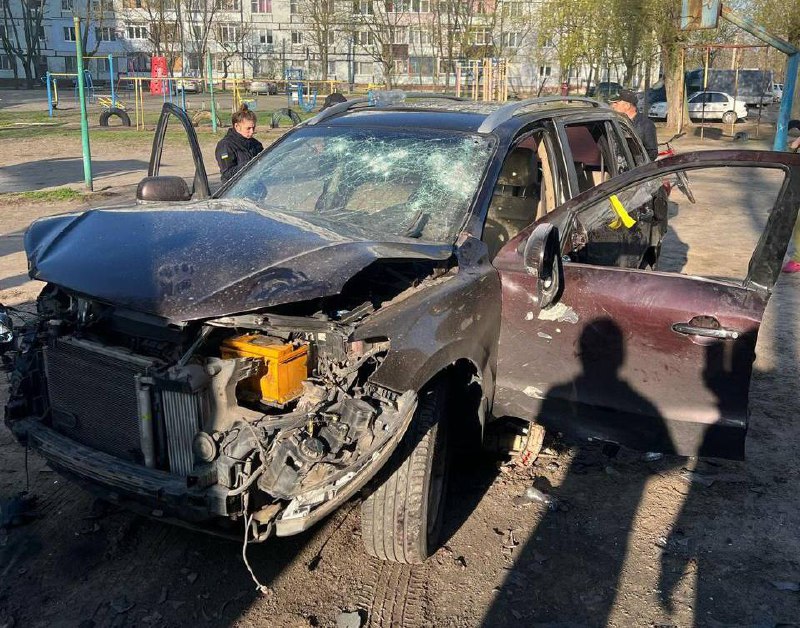 A vehicle of local official was blown up in Dnipro city, 2 person wounded