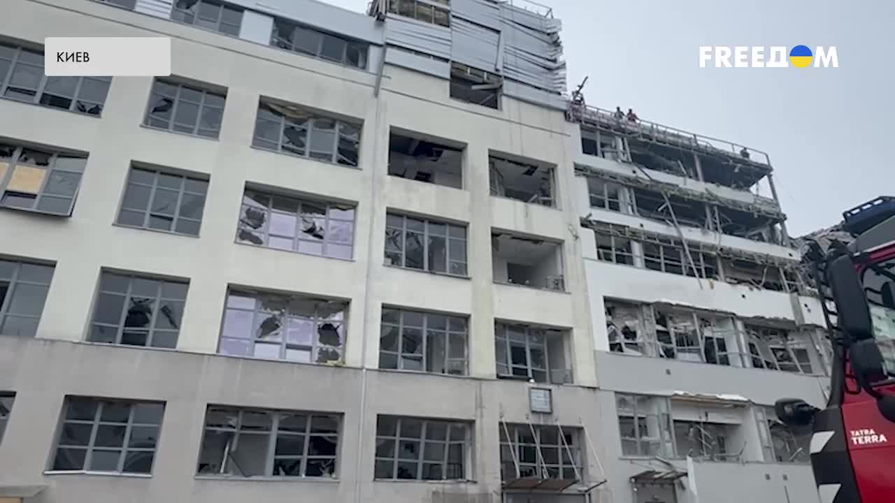 Russian strikes on Kyiv damaged the office of the FREEDOM TV channel. This night, Russian troops attacked with ballistic missiles the Ukrainian foreign broadcasting channels FREEDOM and Dim, the international editorial office - UATV English, The Gaze, UATV Español, UATVArabic, UATV Português, and the digital editorial office, the channel's press service reported.