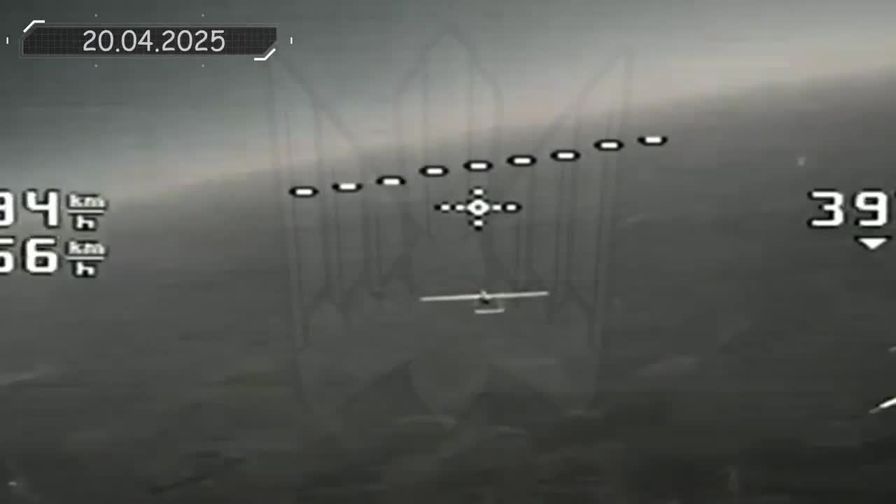 Today, for the first time, at the altitude of 4km, Russian Forpost strike and reconnaissance drone was targeted by drone interceptor. The work of the Birds of Magyar unit