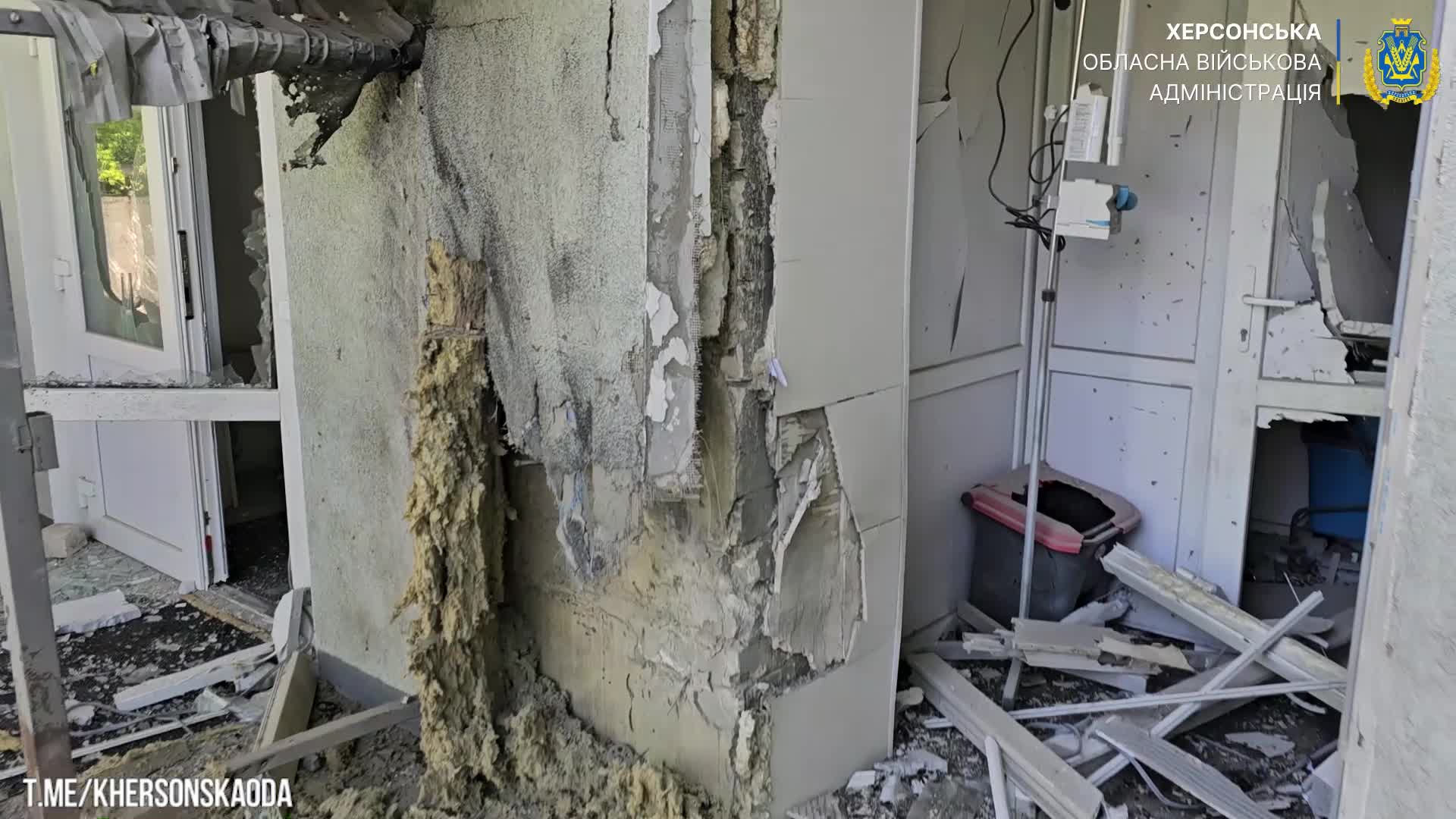 4 people wounded as result of drone strikes at the hospital in Kherson