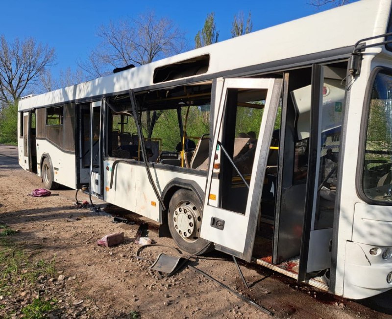 9 people killed, about 30 wounded as result of Russian drone strike at the bus in Marhanets
