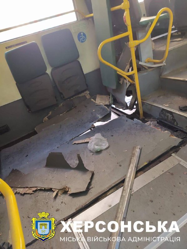 5 people wounded as result of drone strike at the city bus in Kherson
