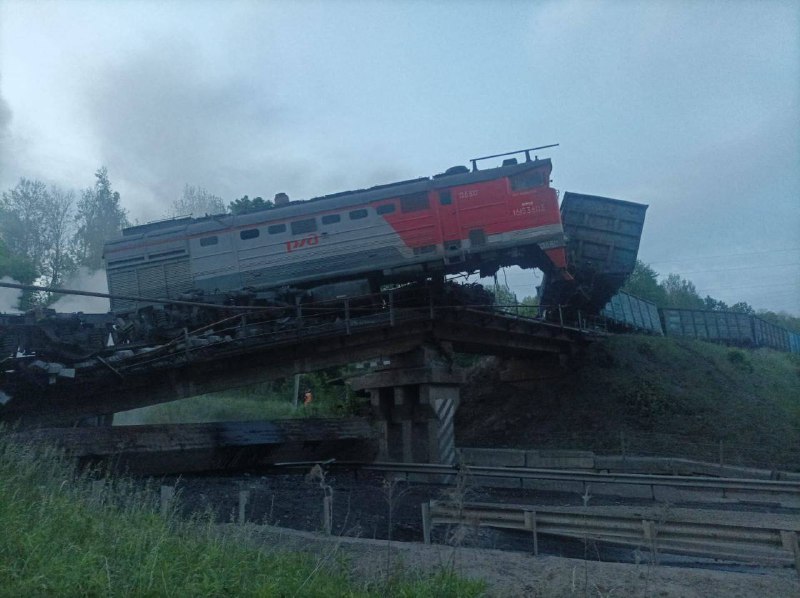 Railway bridge collapsed in Kursk region