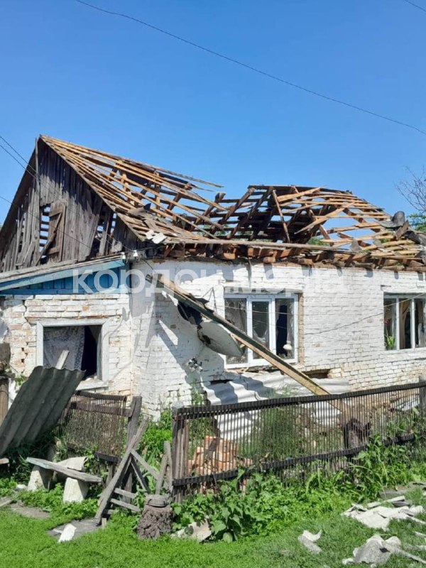 1 person wounded in Esman village of Sumy region after FPV drone strikes and MLRS shelling this morning