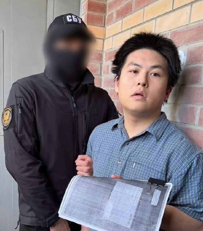 2 Chinese spies detained by Security Service of Ukraine in an attempt to steal documentation of Neptune anti-ship missiles