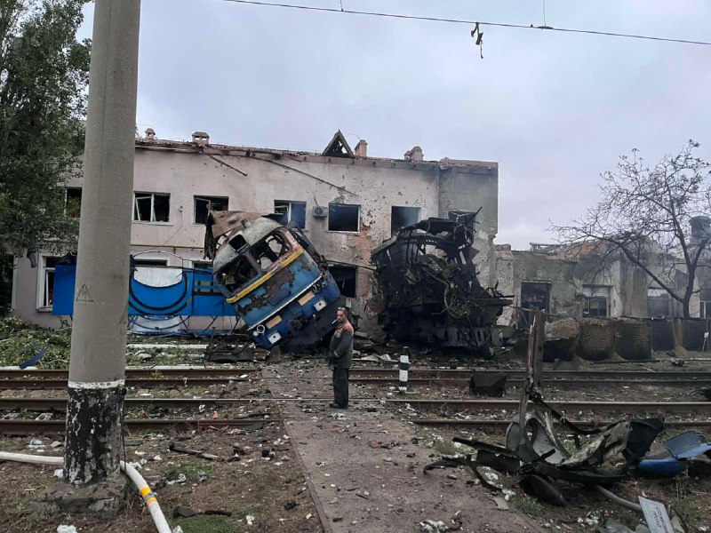 Overnight Russia attacked railway depot in Odesa with Shahed-type drones. 1 person wounded