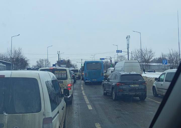 Police operation in Lviv after reported shootout