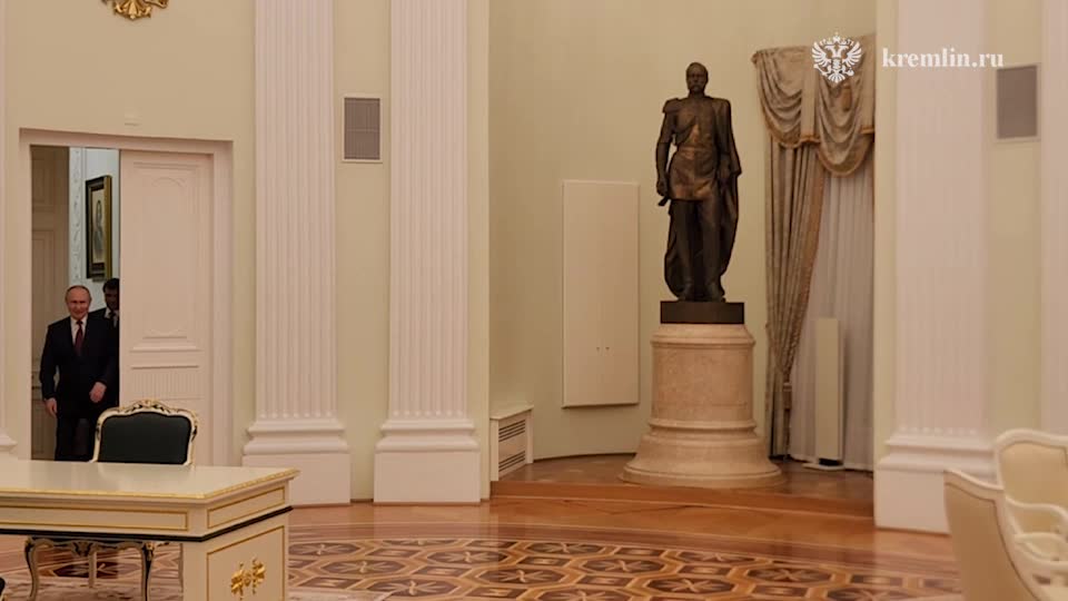 Putin met with Witkoff and Kushner in Kremlin