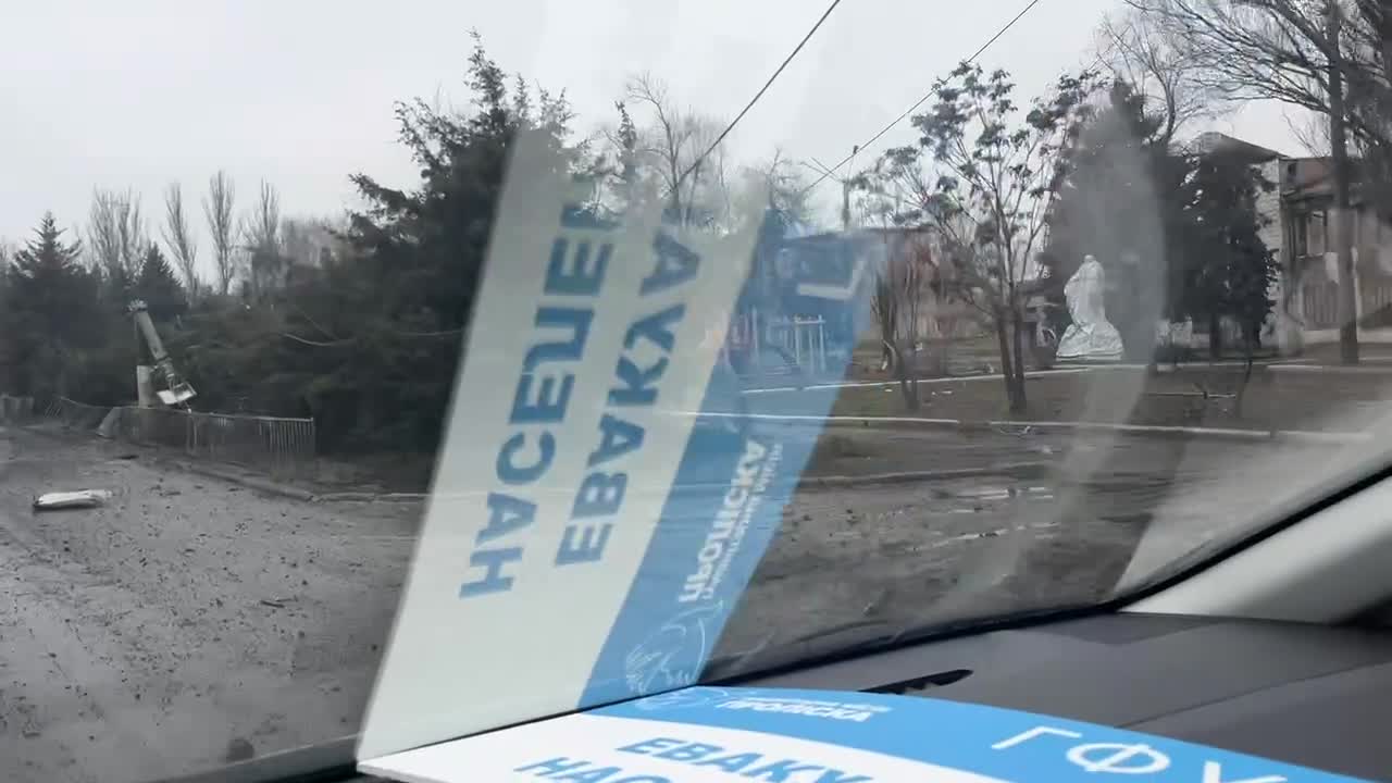 2 people killed, 1 wounded as result of airstrikes in Druzhkivka