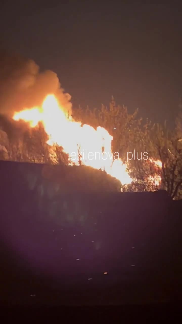 شنت طائرات مسيرة هجوماً على مستودع وقود في فالويكي بمنطقة بيلغورود