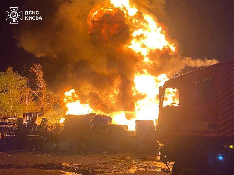 5 morts et 21 blessés à la suite de frappes russes à Kyiv