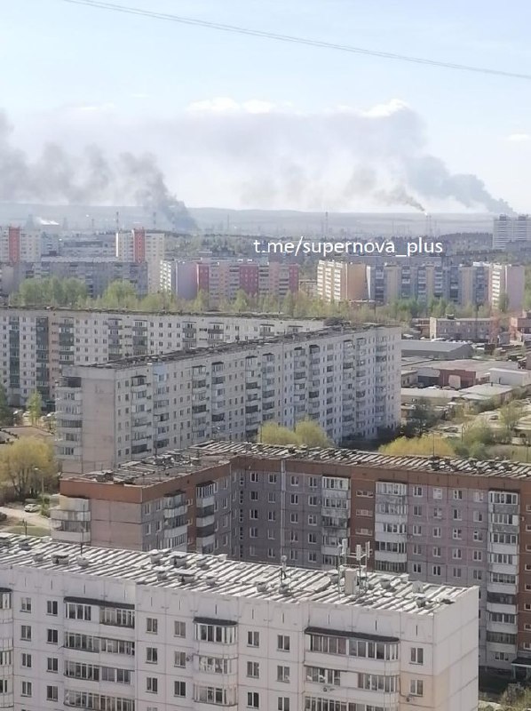 Perm'de insansız hava araçlarıyla baskın düzenlendiği bildirildi.