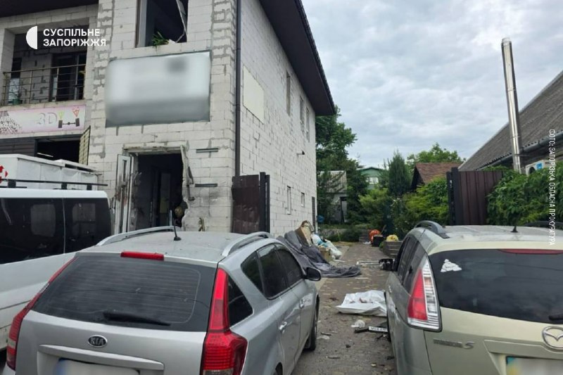Zaporizhzhia'da FPV insansız hava aracı saldırısı sonucu 1 kişi hayatını kaybetti.