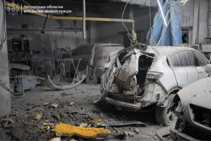 Vier Menschen wurden bei russischem Bombenangriff in Saporischschja verletzt.