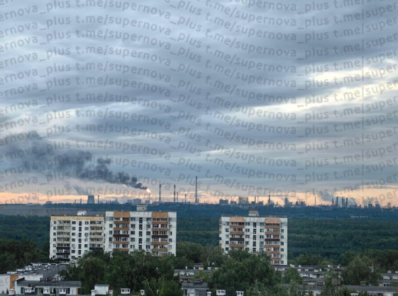 Drones raid reported at the oil refinery in Nizhnekamsk, Tatarstan