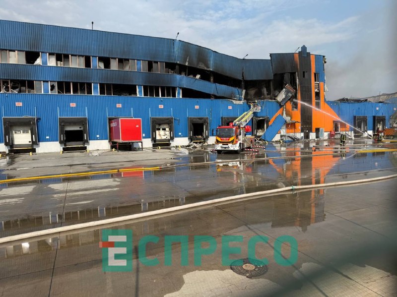 The logistics hub of the online retailer Rozetka in Brovary was damaged